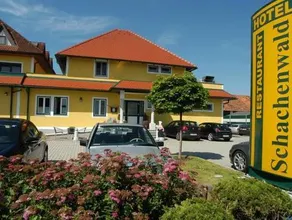 Hotel Schachenwald I Sauna I Aussenpool I Parkplatz - Image 4