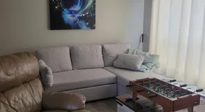 Cozy Townhome with Anemities - Image 2