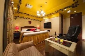 HOTEL Gallery - Image 2