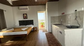 Chandralok Service Apartments - Image 2