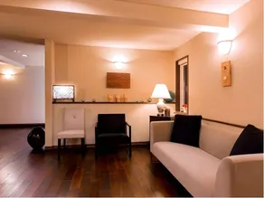 Bikuni Kanko House - Image 3