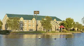 Country Inn & Suites by Radisson, Ankeny - Des Moines - Image 4