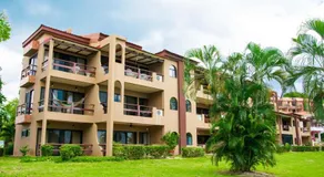 Elegant 3BR Beachfront Condo with Spacious Interior, Ocean-View Terrace & Direct Access to Playa Flamingo - Image 5