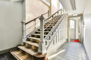 Kingsway Apartment - Image 5