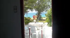 Saint Nicolas Bungalows - Image 4
