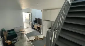 Jolie duplex central climatisé - Image 3