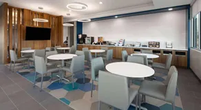 Microtel Inn & Suites by Wyndham Olive Branch - Image 4