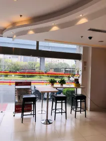 Genting Star Hangzhou Hotel - Image 4