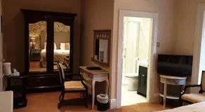 The Listowel Arms Hotel - Image 2