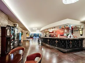 Longma Hotel - Image 5
