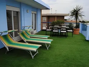 Hotel La Perla Rimini - Image 5