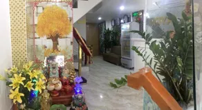 Royal Hotel - Image 5