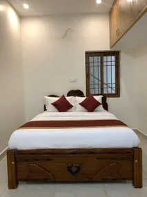 Shivalaya Rooms - Image 2
