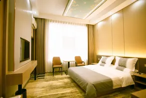 Dreaming of Lijiang Theme Hotel - Image 2
