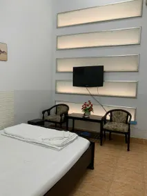 KHÁNH DU HOTEL - Image 4