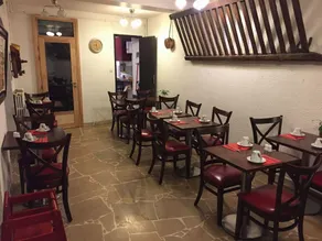 Hotel du Pont Vieux, au pied de la Cité Médiévale - Image 4