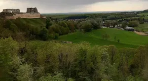 LOCATION à COUCY LE CHATEAU - Image 3