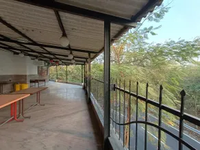 Parsik Hill Palace I - Image 3