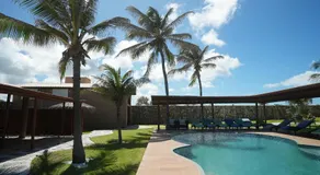 Seaside Retreat w4 Bedrooms and Pool - Image 2