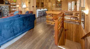 Tyler's Timber Lodge - Image 5