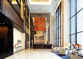 Yicheng Pazhou Poly World Trade Centre Apartment - Image 2