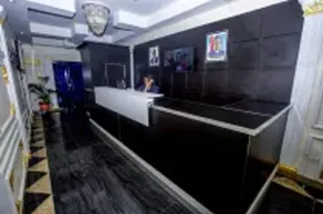 Doreen Grand Hotel and Suites - Image 4