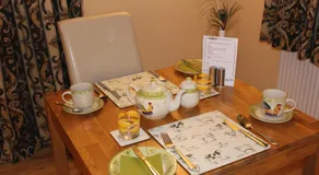 Shandon Farmhouse Bed and Breakfast - Image 5