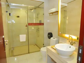 Vienna Hotel Foshan Chancheng Zumiao Branch - Image 4