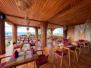 Grand Yuna Hotel Nusa Penida - Image 2