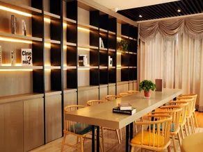 GYA Langfang City Government Hotel - Image 4