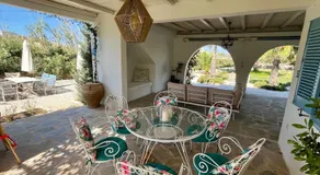 Villa Loretta with pool, jacuzzi and garden - Image 3