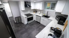 Remodeled 2BR, Chic and Cozy - Image 3