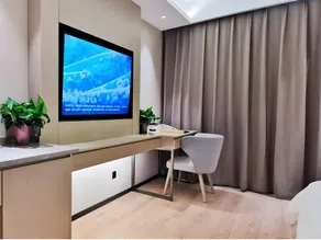 Gya Hotel Jurong England International - Image 2