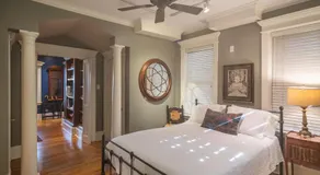 Southern Elegance in Heart of Memphis - Image 2