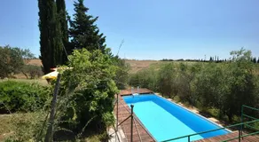 Claudia - Image 5