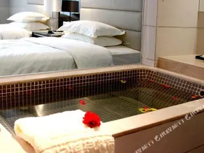 Xiuquanyingyue Hot Spring Garden Hotel - Image 5