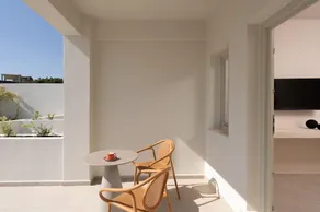 Acanthus Oia - Suites With Private Hot Tub - Image 5