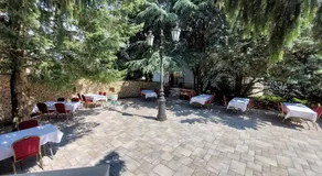 Castle Garden *** - Image 5