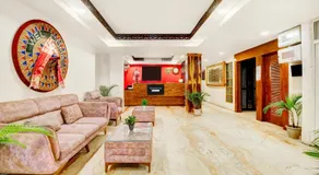 Townhouse Hatigaon Near Medicity Formerly Hotel Grand Majesty - Image 3