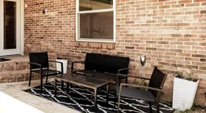 4 Bed 3 Bath House, Spacious, Smart TVs in all rooms, Whole house to yourself - Image 3