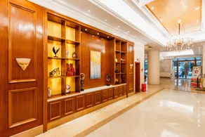 Ruijia Large Hotel Chengdu Airport - Image 3
