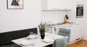 FREE Parking City Apartment - Image 3