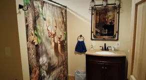 Bear Cove Inn - Image 5