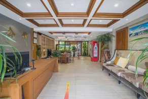 Danshui Mansion Villa Courtyard Hotel - Image 2