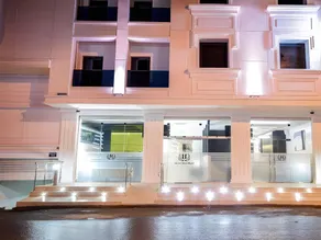 Hotel Best Night - Image 4