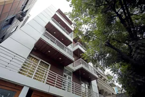 Townhouse Peeragarhi Chowk - Image 4