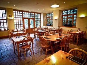 Victorian House Hotel - Image 3