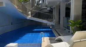 Kuadro Hotel & Suites - Image 4