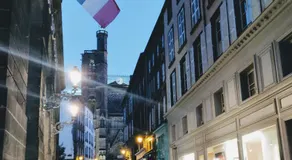 Suite Hôtel de Ville - Cathédrale - Image 5