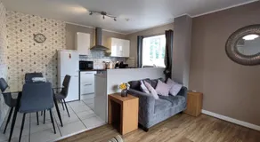 Modern 1-Bed Flat in Wigan - Image 3